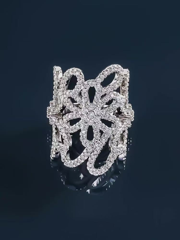 Unique Ring