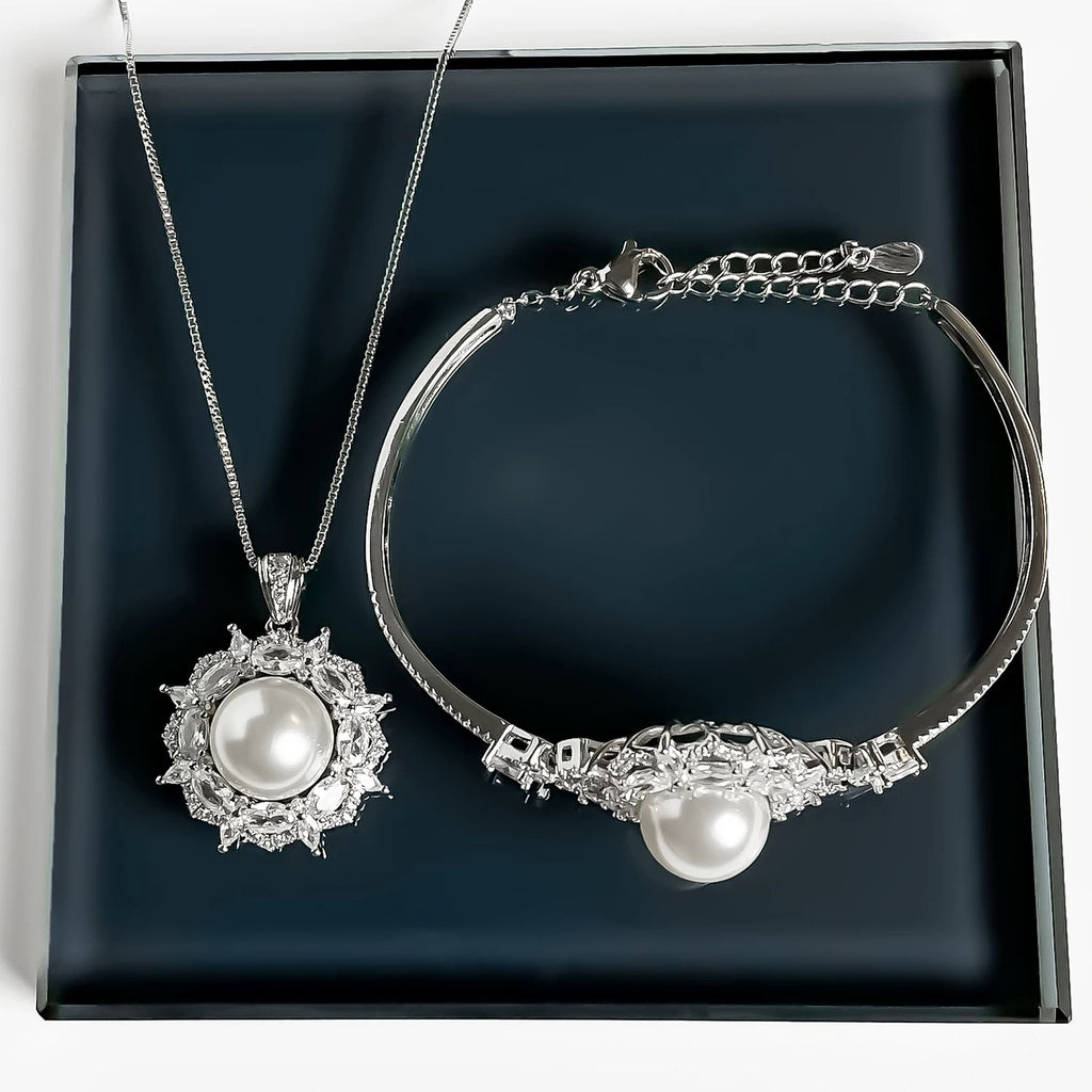 Pearl Bracelet