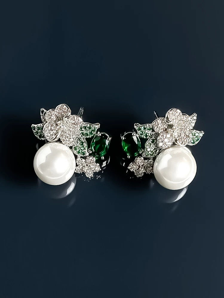 Australian white pearl earrings