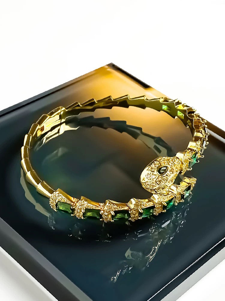 Serpentine full diamond bracelet