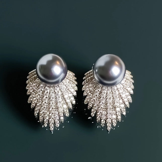 Tahiti Pearl Earrings