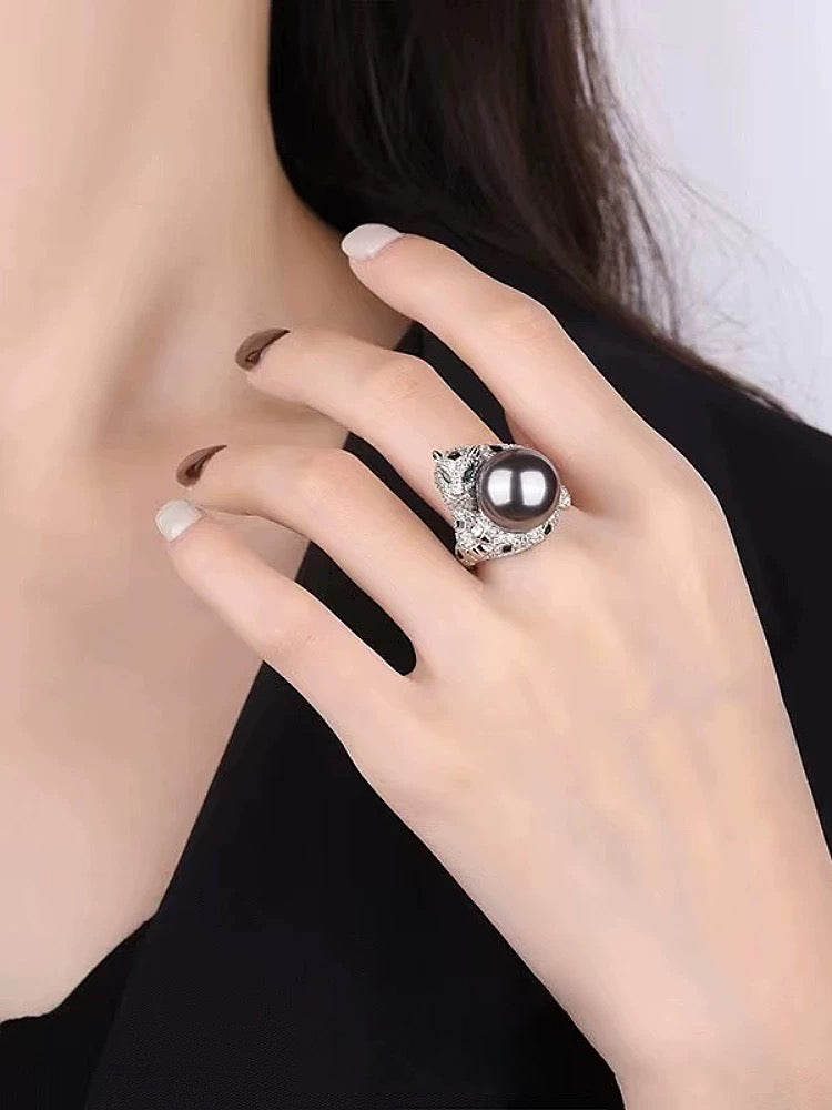 Leopard Black Pearl Ring