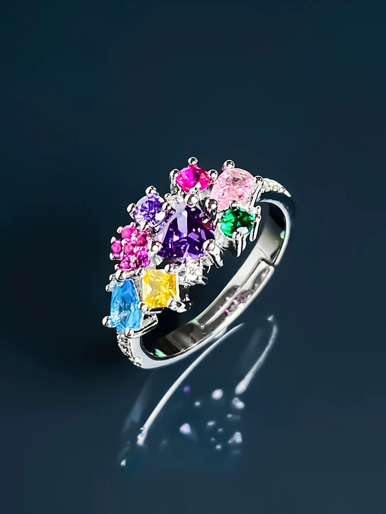 Colored gemstone ring