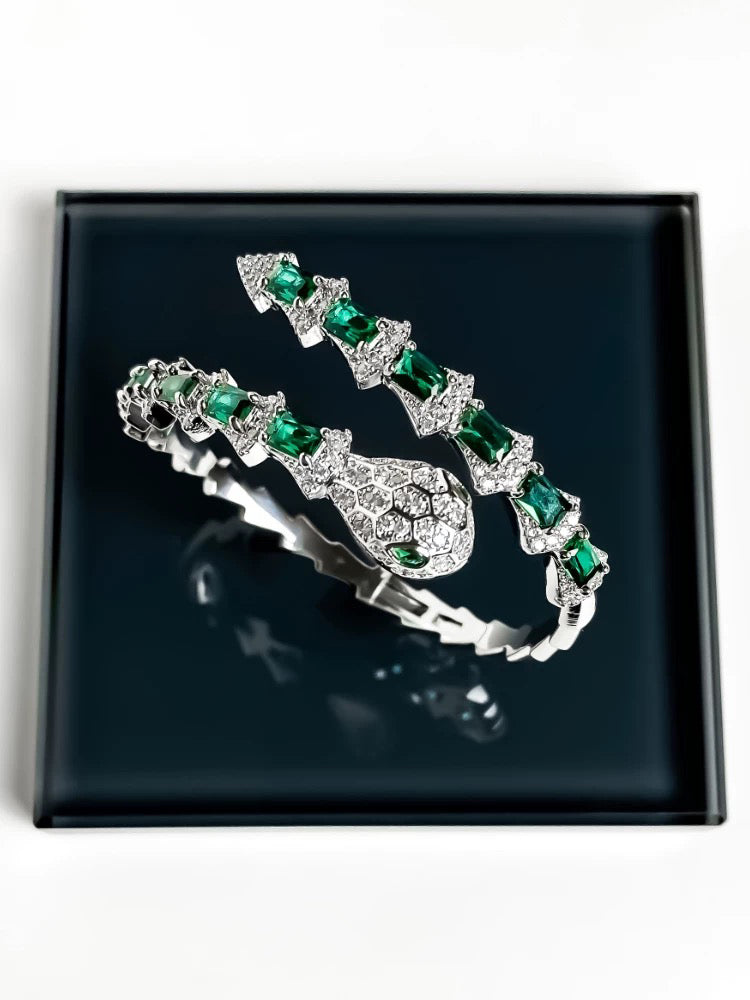 Serpentine full diamond bracelet