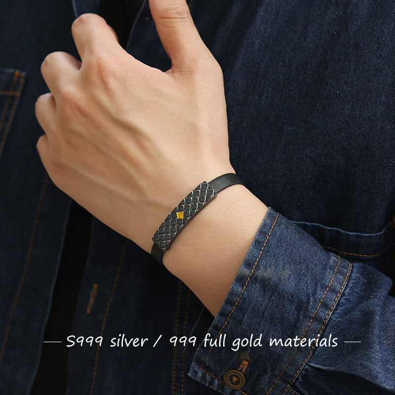 Inverted scales (bracelet)