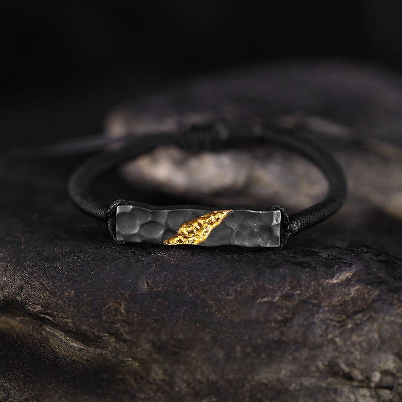 Walking on the Moon to Search for Mountains (Bracelet)