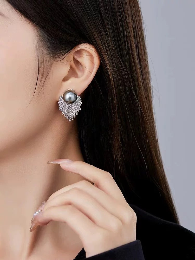 Tahiti Pearl Earrings