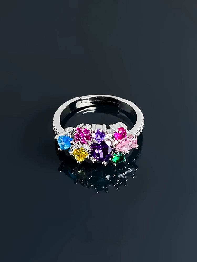 Colored gemstone ring